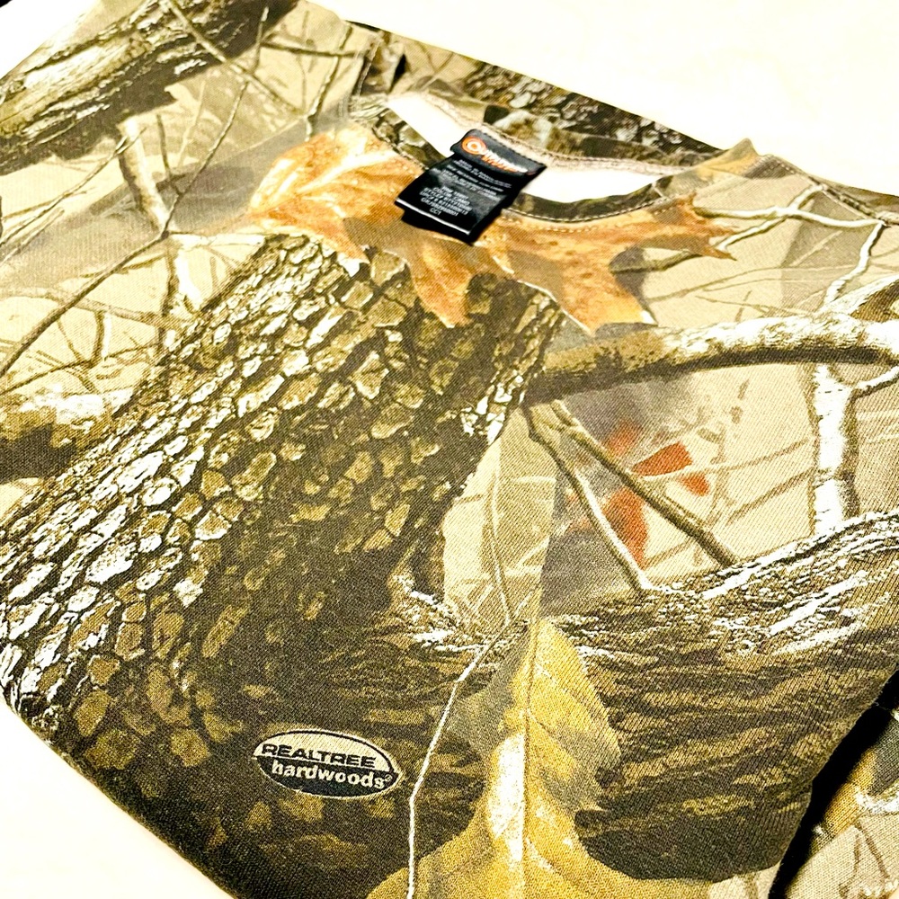 Boy’s Outfitter Ridge Camouflage Sweatshirt, Size 18/XXLarge, NWOT